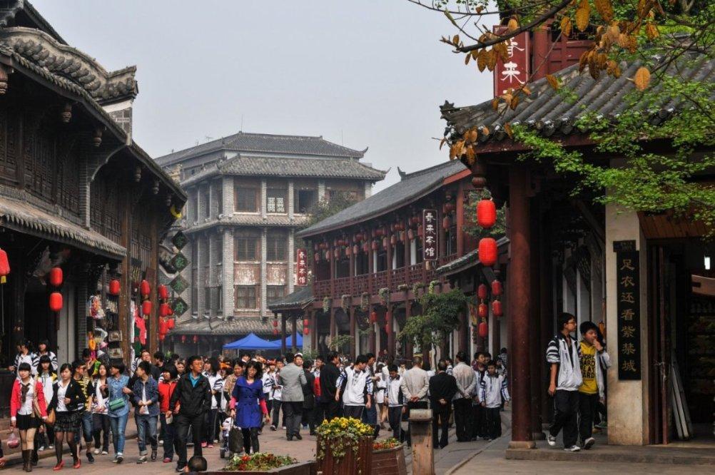 午睡醒来后头昏昏沉沉的，这是什么原因导致的？